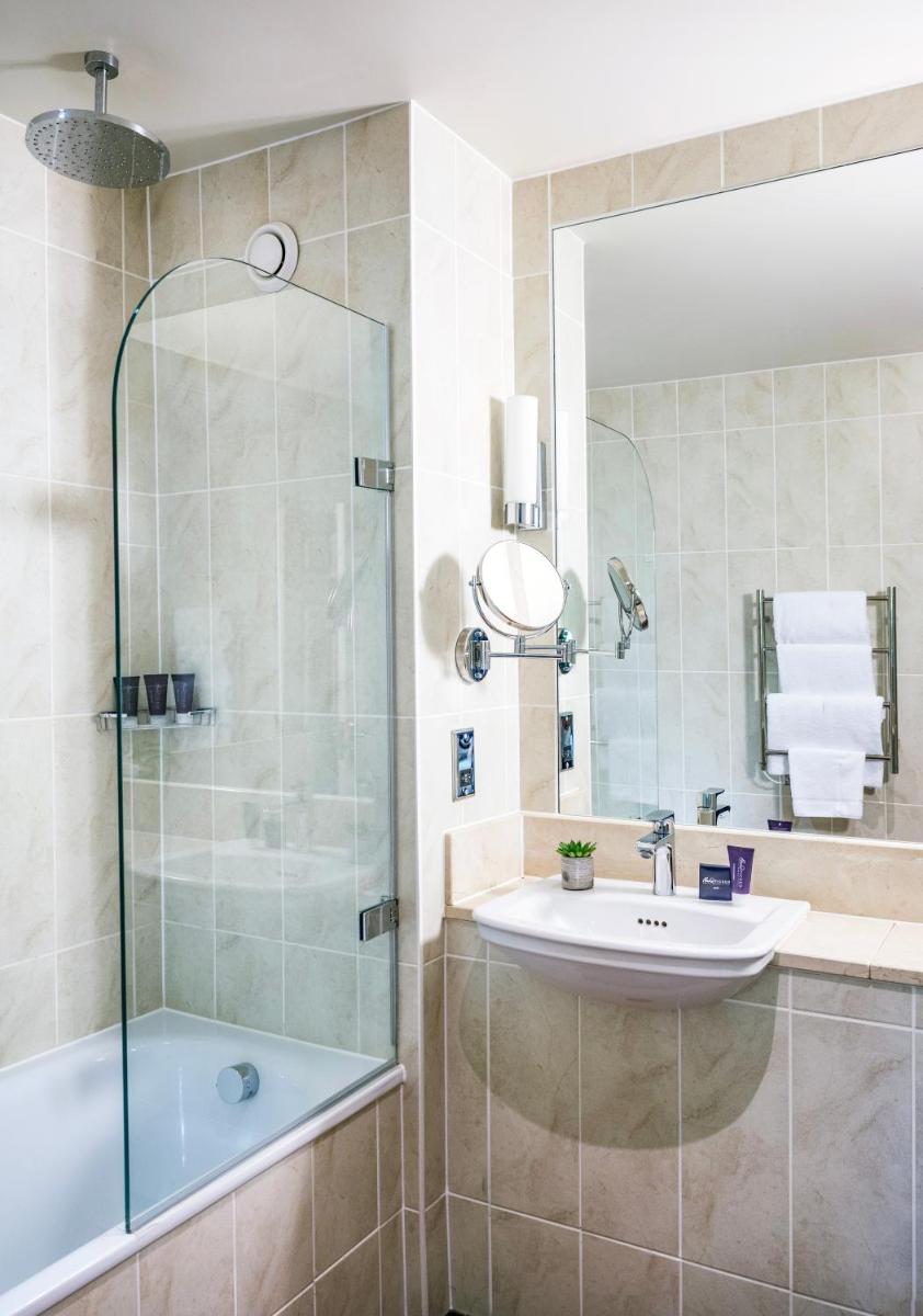 Bailbrook House Hotel, Bath - Housity