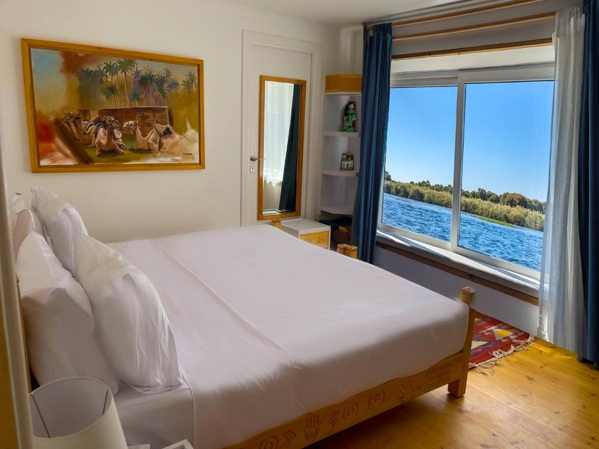 Dahabiya Nile Sailing-Safiya-Aswan to Luxor-every Friday-4 days-3 nights - Housity