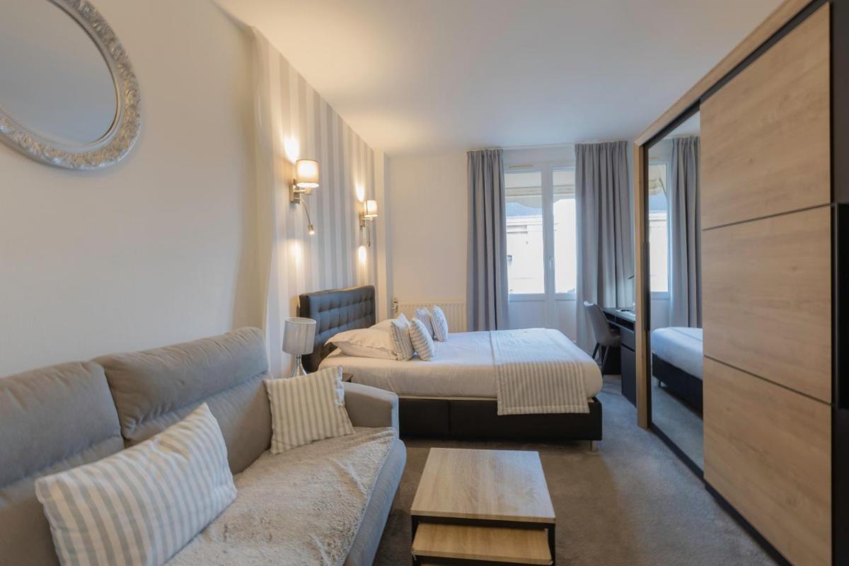 Hotel Le Saint-Yves - Housity