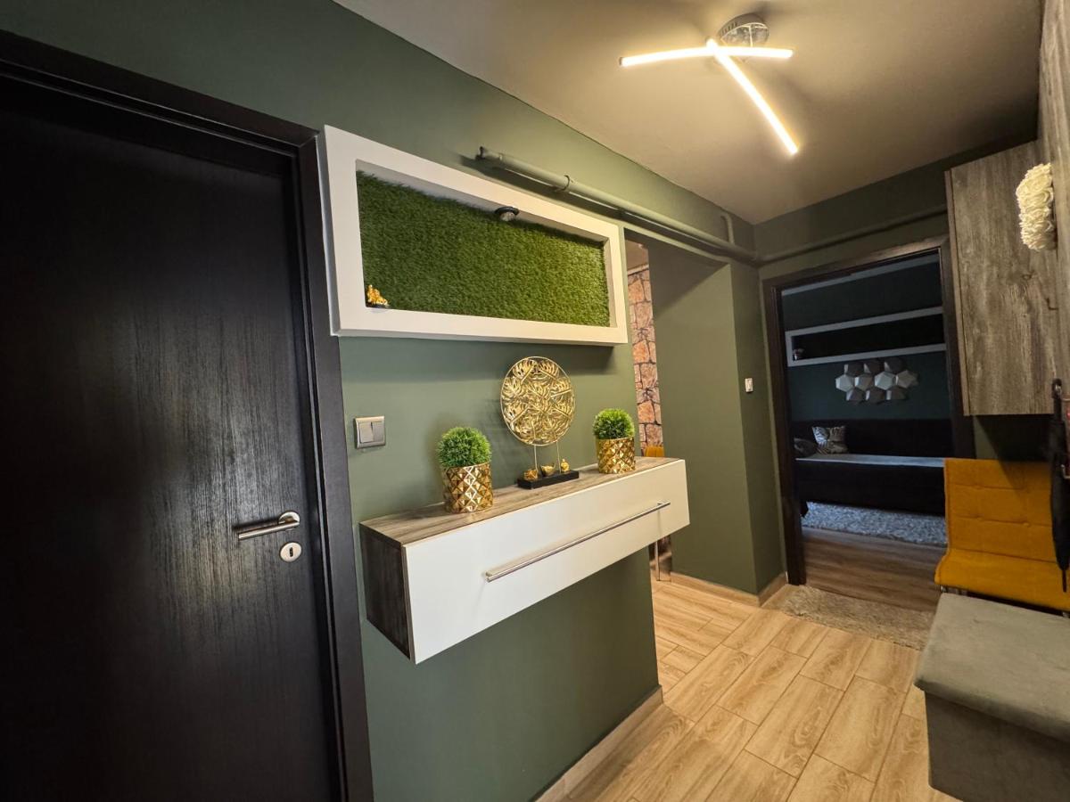 Mox Downtown Apartman - Housity
