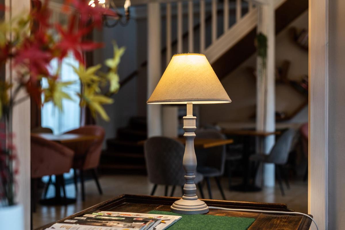 Őri Art Inn - Housity