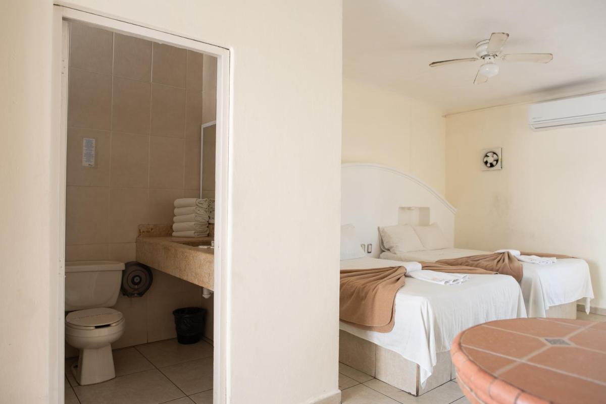 Hotel Vistamar - Housity