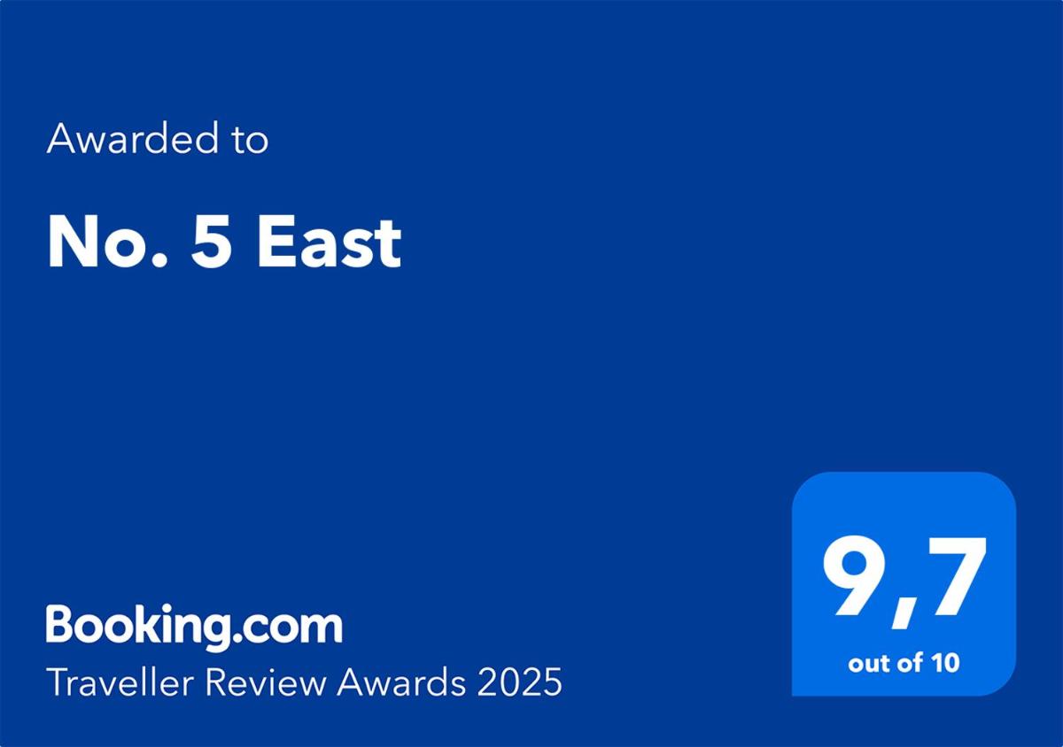 No. 5 East - Housity