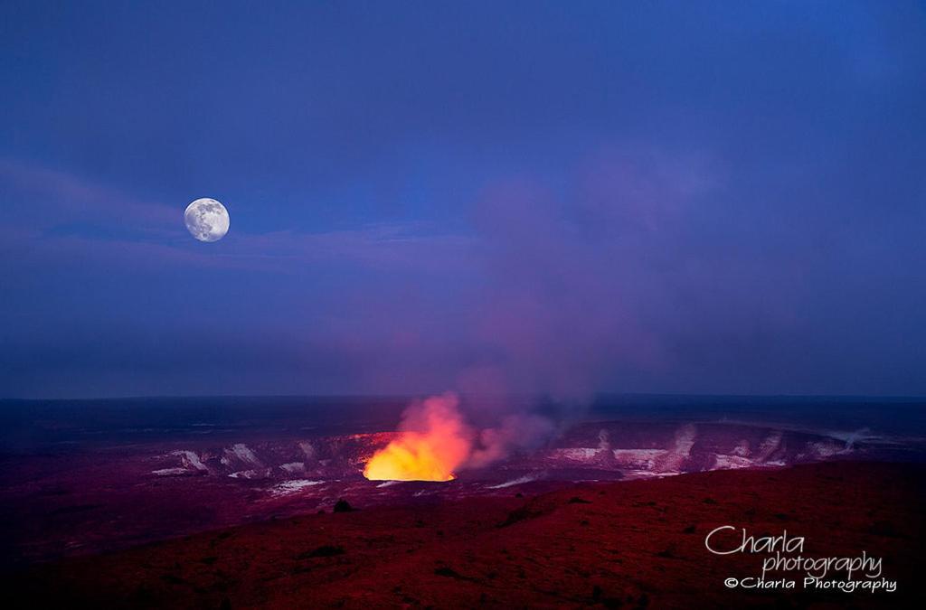 Aloha Junction Bed and Breakfast -Minutes away from Hawaii Volcanoes National Park - Housity