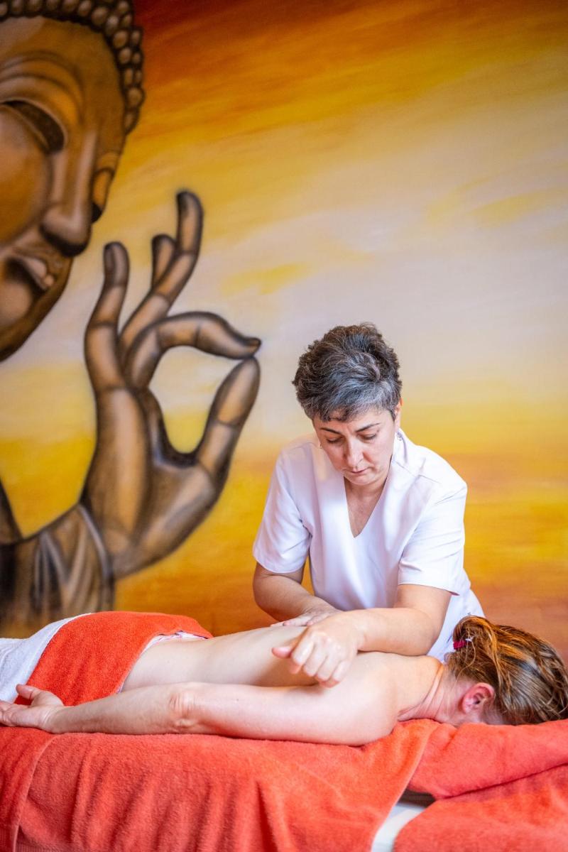Spa o instalaciones de bienestar en Luz Del Mar