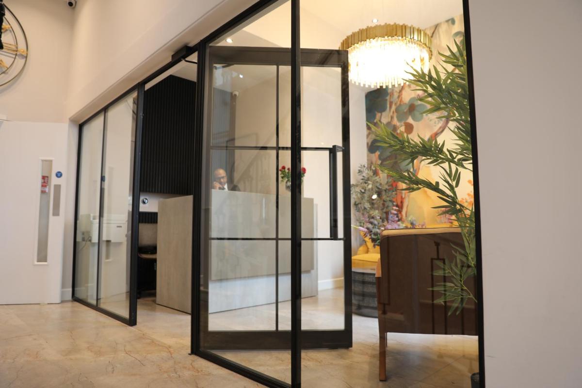 Reem Hotel - Housity