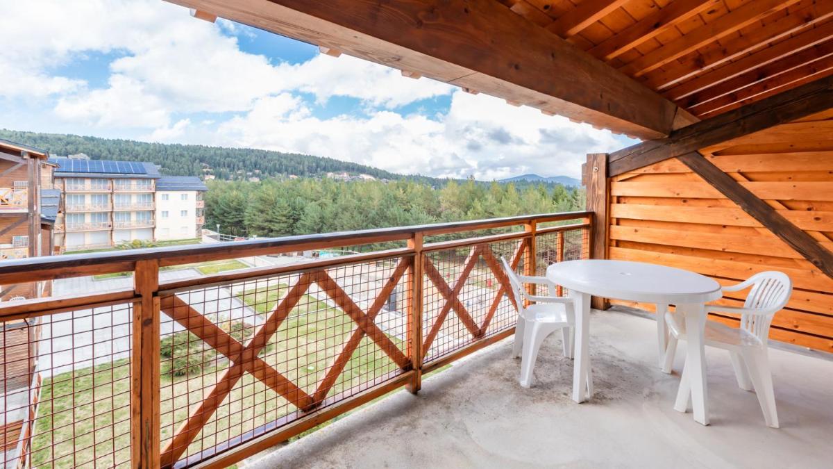 Balcon ou terrasse dans l'établissement Vacancéole - Appart'Vacances Pyrénées 2000