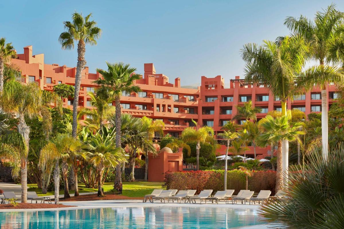 Piscina en o cerca de Tivoli La Caleta Resort