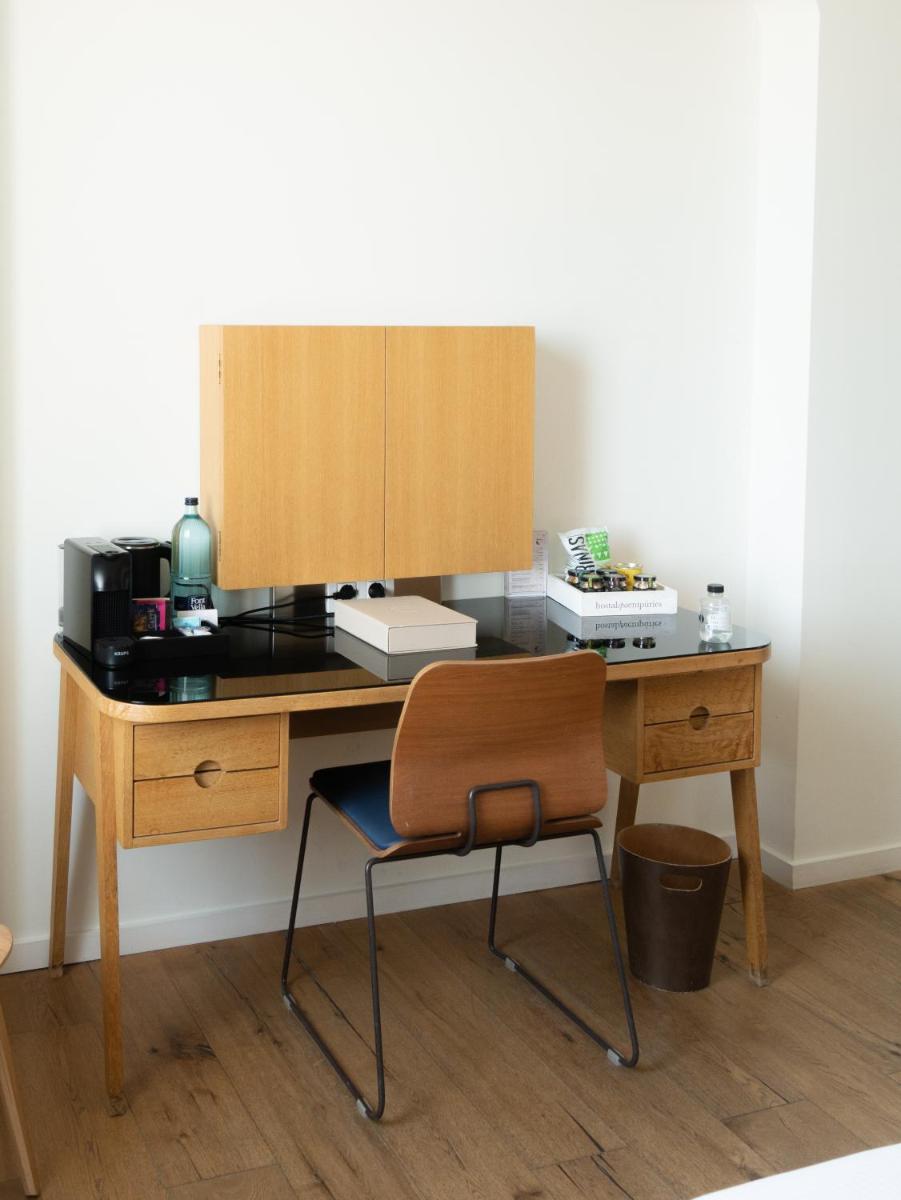 Imagen de la galería de Hostal Empúries, en L'Escala