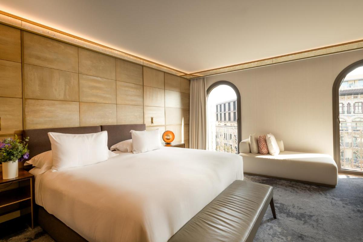 Cama o camas de una habitación en Almanac Barcelona