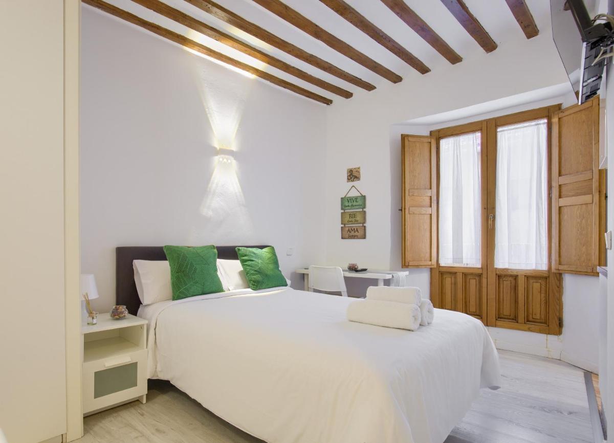 Apartamentos RyC - Housity