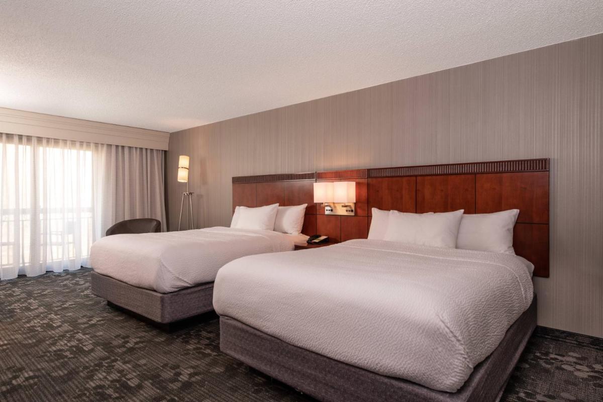 Courtyard by Marriott Newark-University of Delaware - Housity