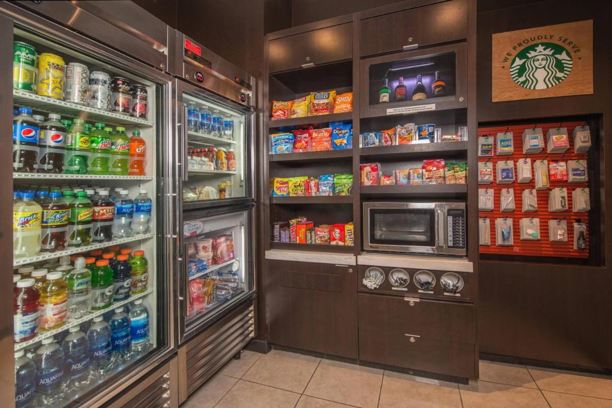 Courtyard by Marriott Newark-University of Delaware - Housity