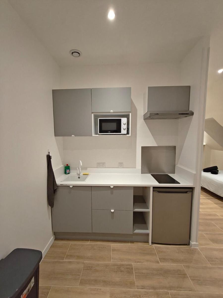Suite romantique - jacuzzi privé, Wi-Fi & Netflix à Châtel - Housity