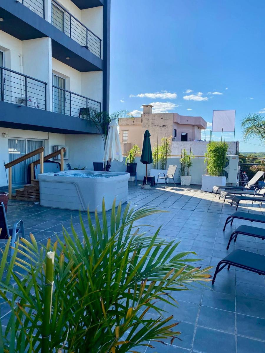 Hotel Casino San Eugenio del Cuareim - Housity