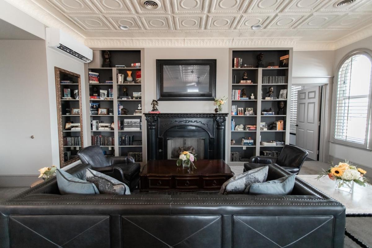 Grand Hotel - Housity