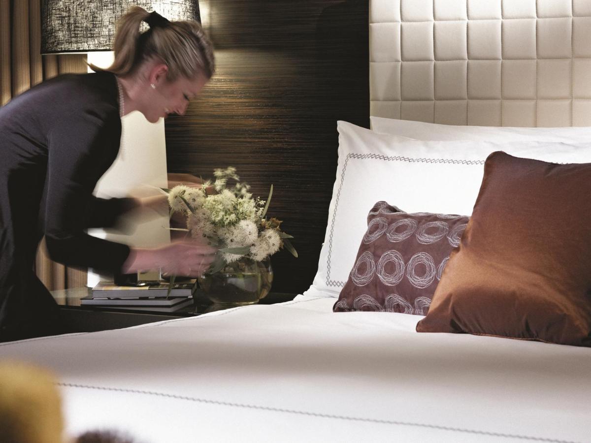 Suitetrails - Four Seasons Hotel Sydney
