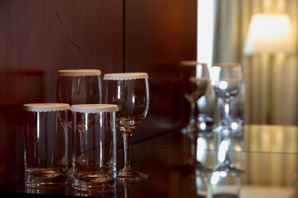 Sejong Hotel Seoul Myeongdong - Housity