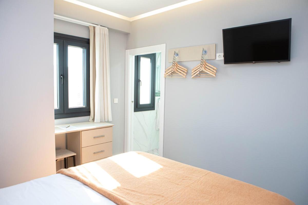 Hostal Rosario Galindo - Housity