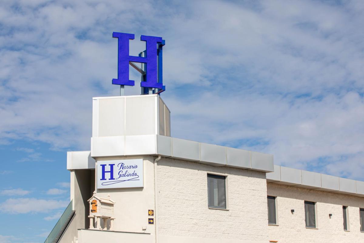 Hostal Rosario Galindo - Housity