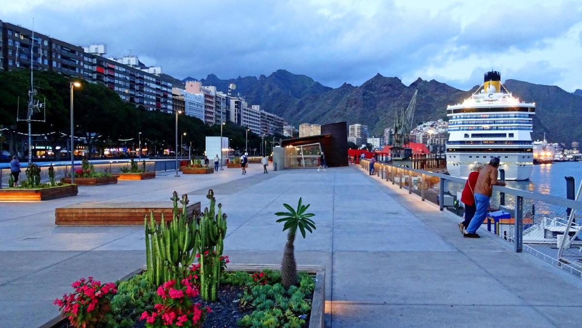 Santa Cruz de Tenerife, para parejas, céntrico, garaje - Housity