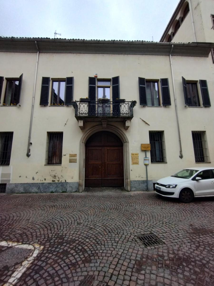 Palazzo Cusani Charming Rooms - Housity