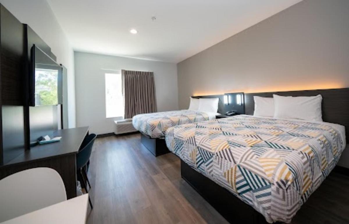 Motel 6 Fort Worth TX Lake Worth - Hizvo