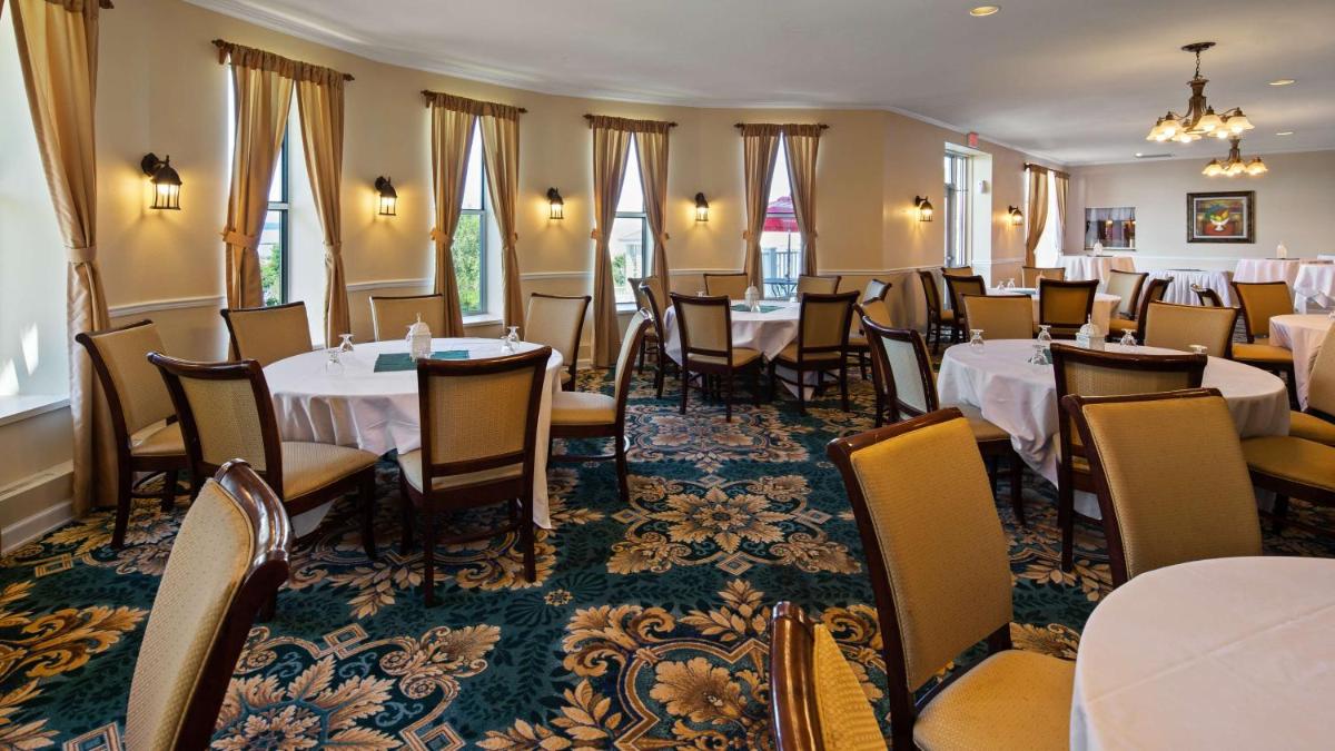 BEST WESTERN The Hotel Chequamegon - Housity