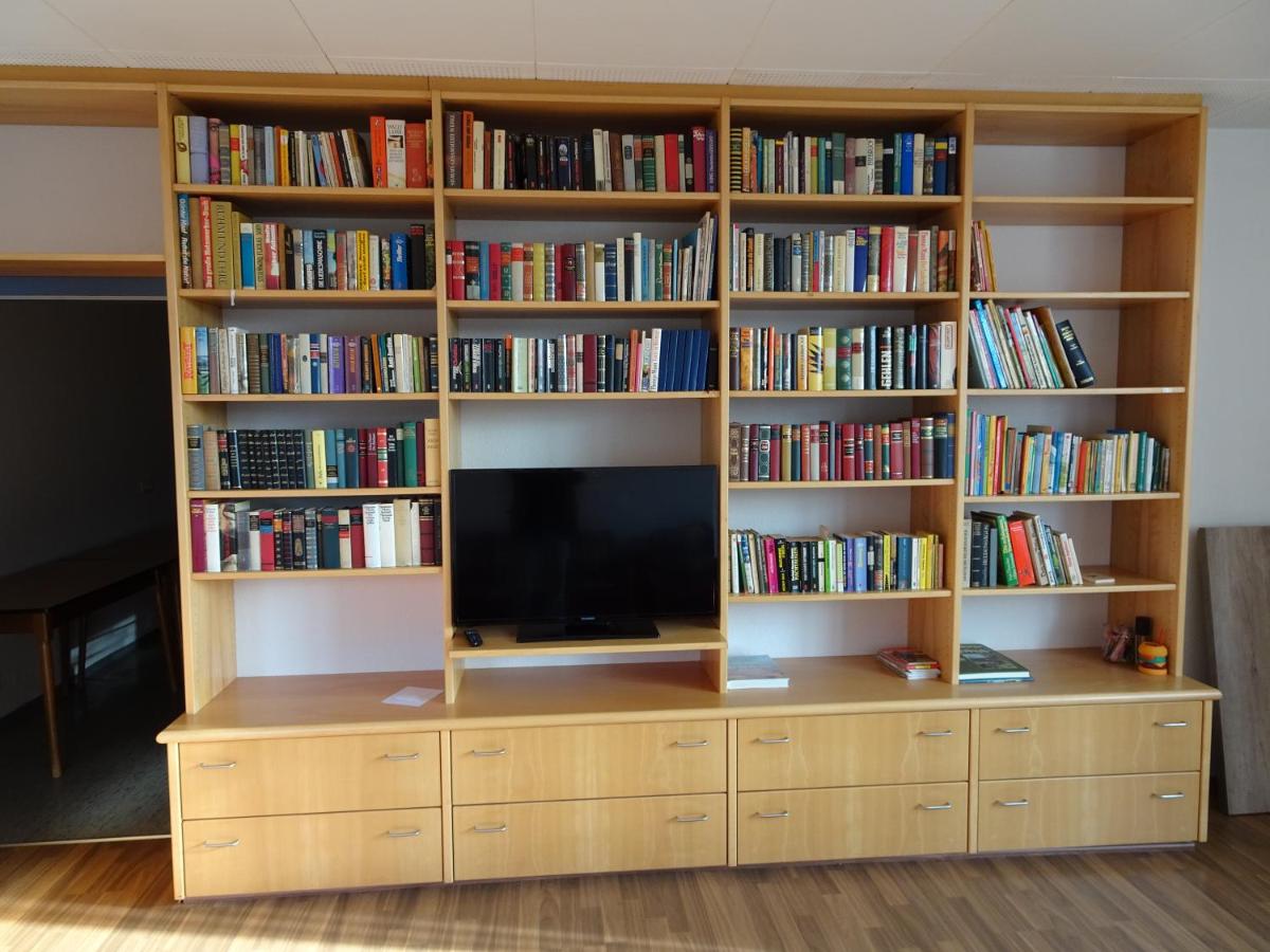 Hotel-Pension Schlossgarten - Housity