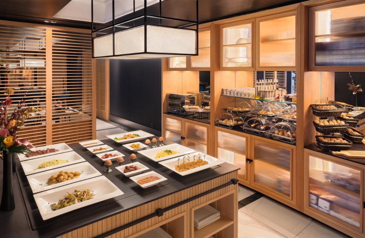Francisco I Boutique - Housity