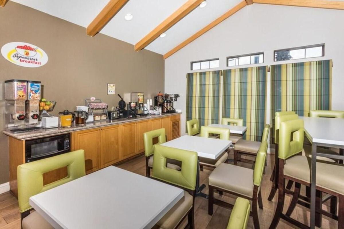 Motel 6-Opelousas, LA - Housity