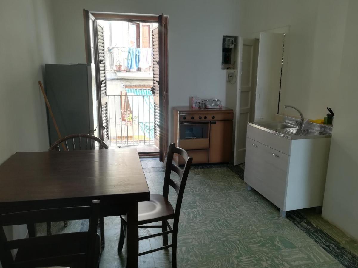 Italy, Calabria, PIZZO rent apartment 2 room - Housity