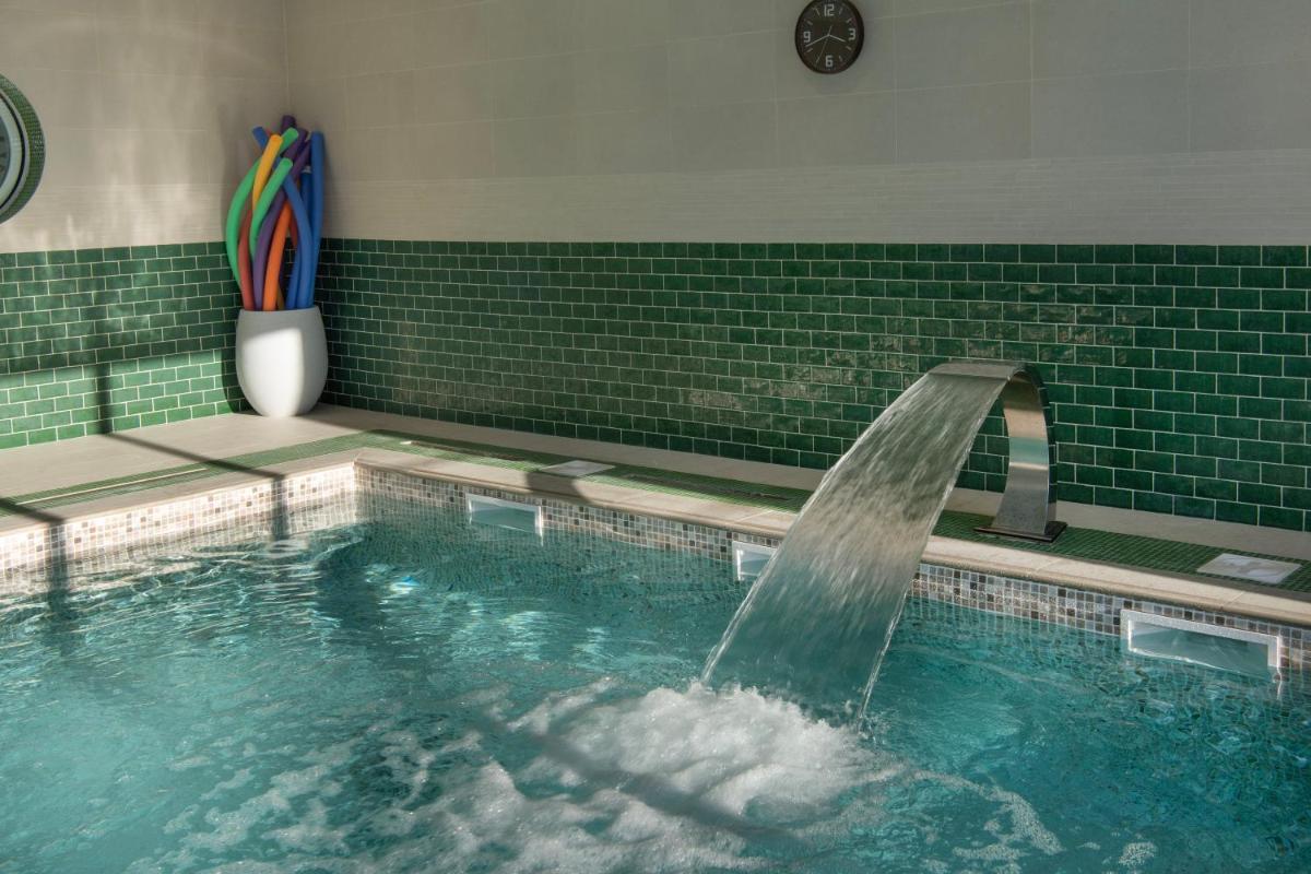 Piscine de l'établissement DOMITYS L'ALLIACEE - Résidence Services Séniors ou située à proximité