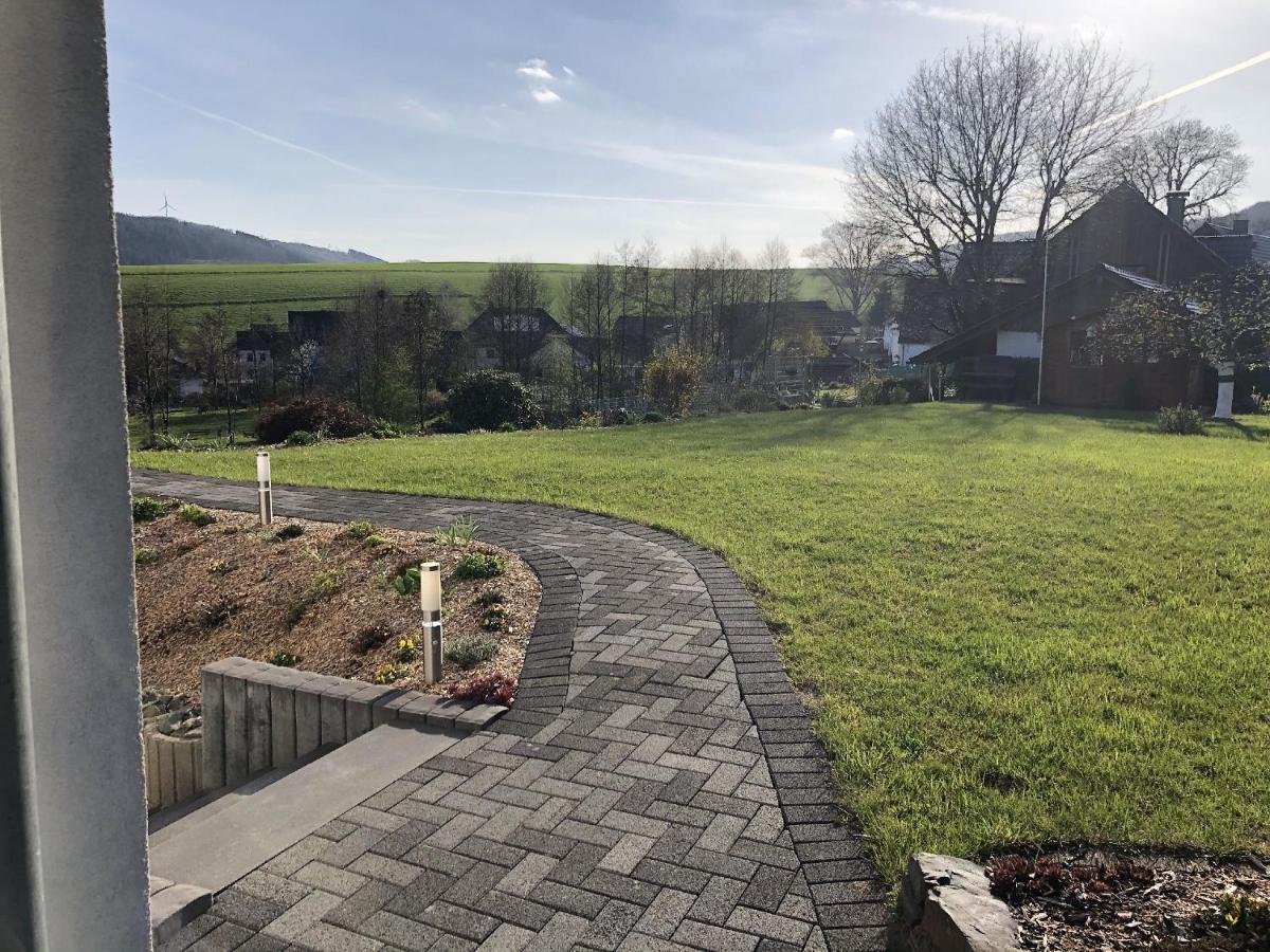 Ferienwohnung Wiesenblick - Housity