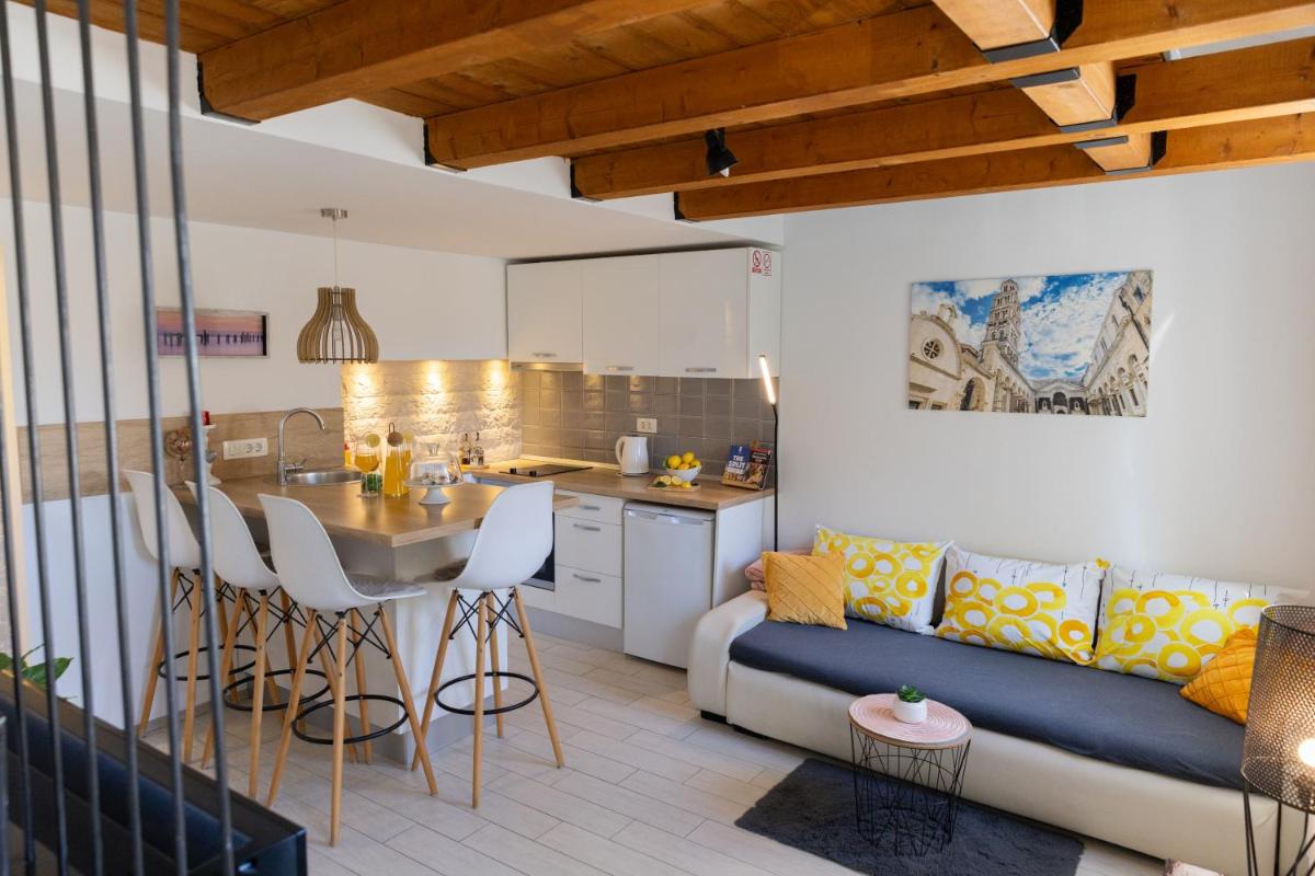 Rooms and apartments Paese - Housity