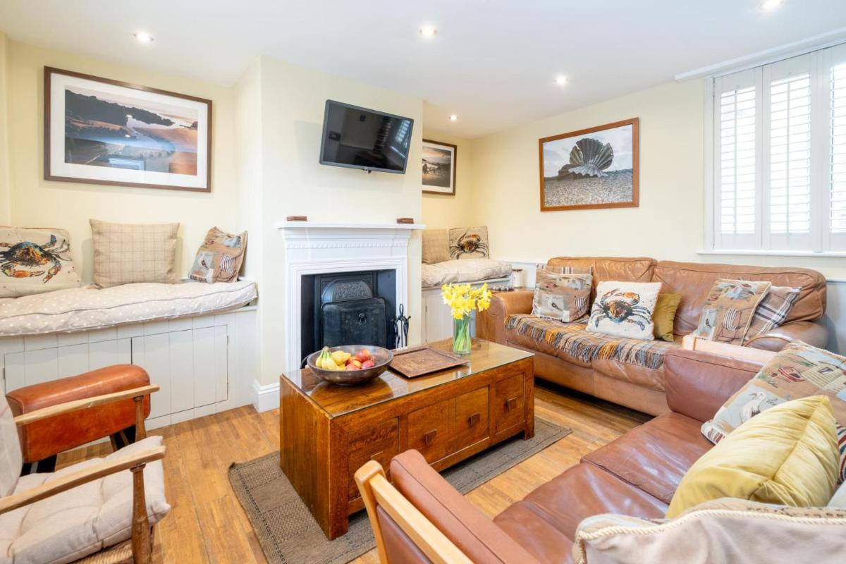Pebble Cottage - 6 Victoria Rd - Aldeburgh Coastal Cottages - Housity
