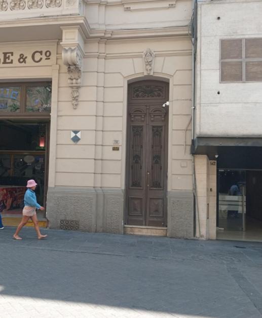 Colville Hospedaje, a 1 cuadra de la plaza mayor de lima - Housity