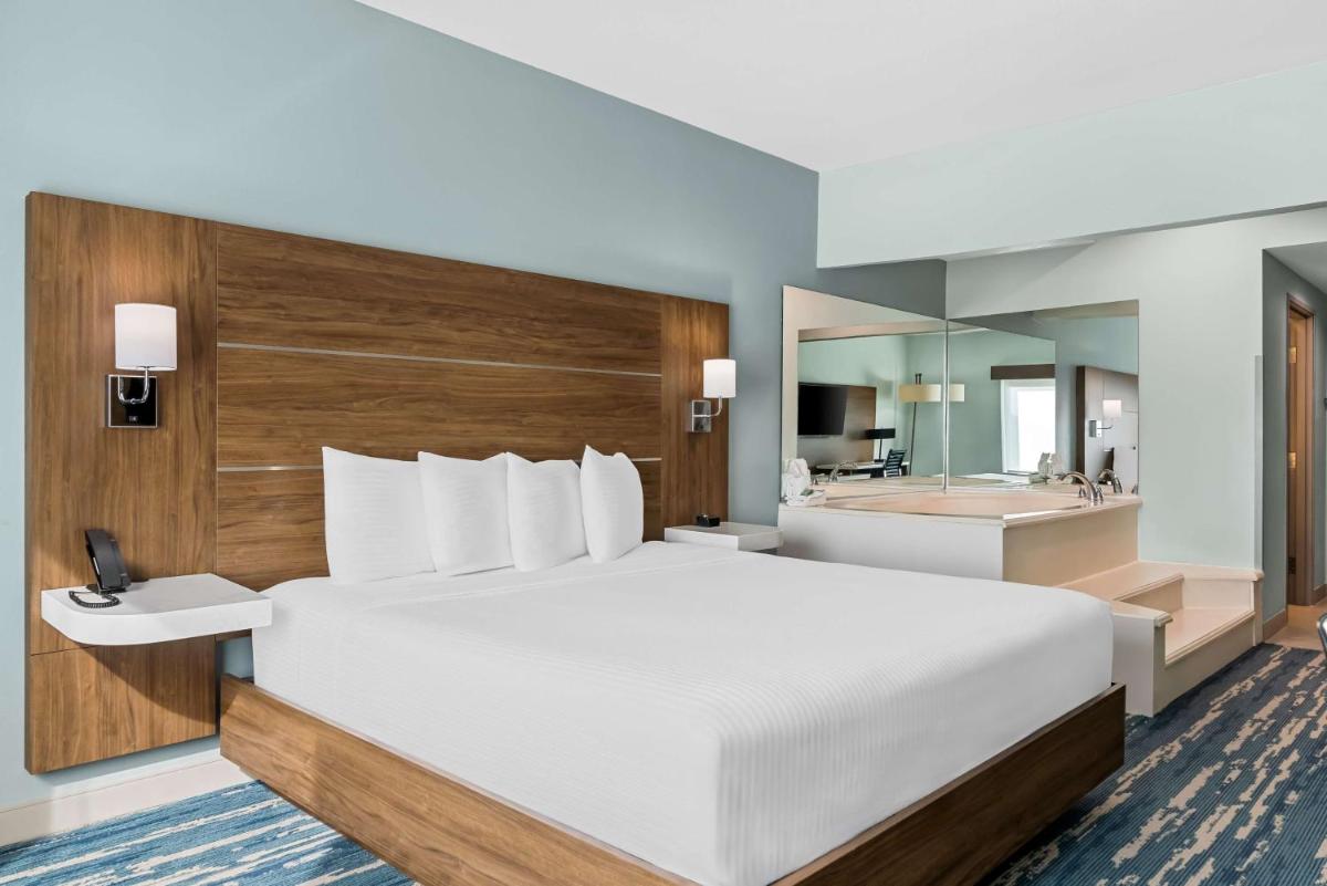Best Western Executive Inn - Housity