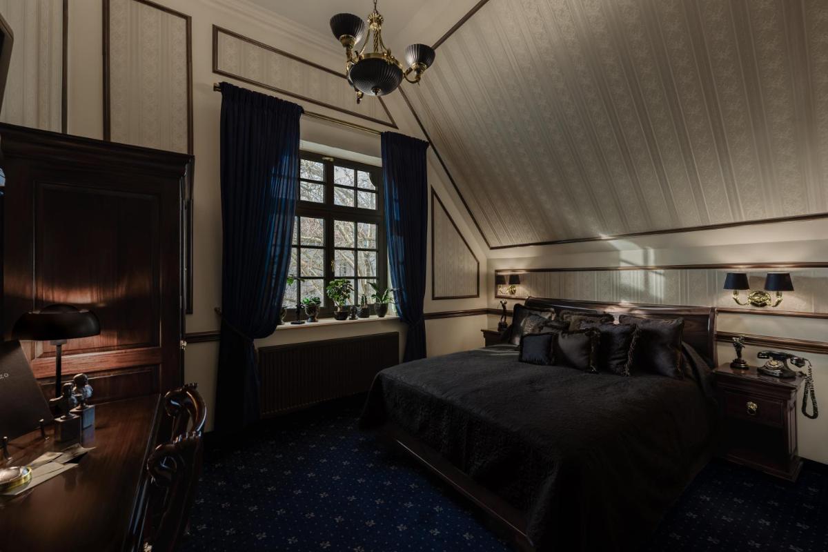 Hotel Villa Achenbach - Housity