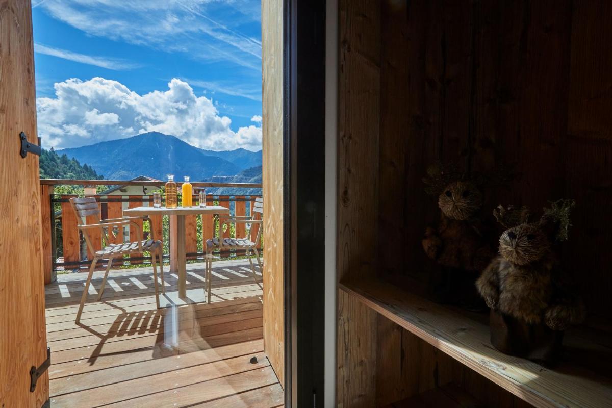 Vue générale sur la montagne ou vue sur la montagne depuis le complexe hôtelier