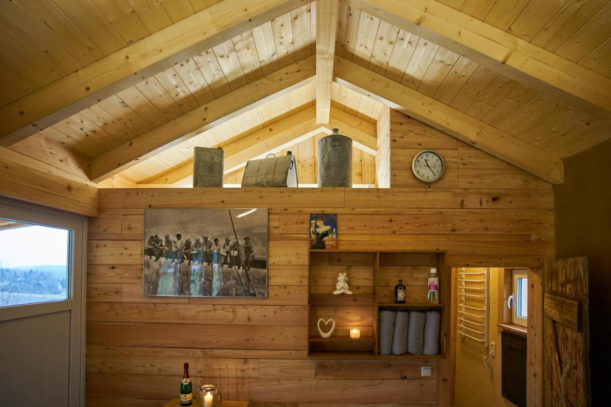 Hotel Olbernhau mit Sauna - Kleines Landhotel zur Ofenschenke - Housity
