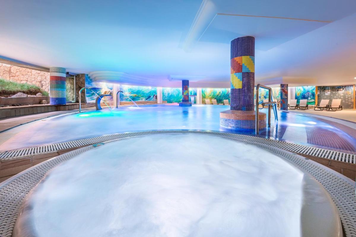 Piscina en o cerca de MUR Faro Jandia Fuerteventura & Spa