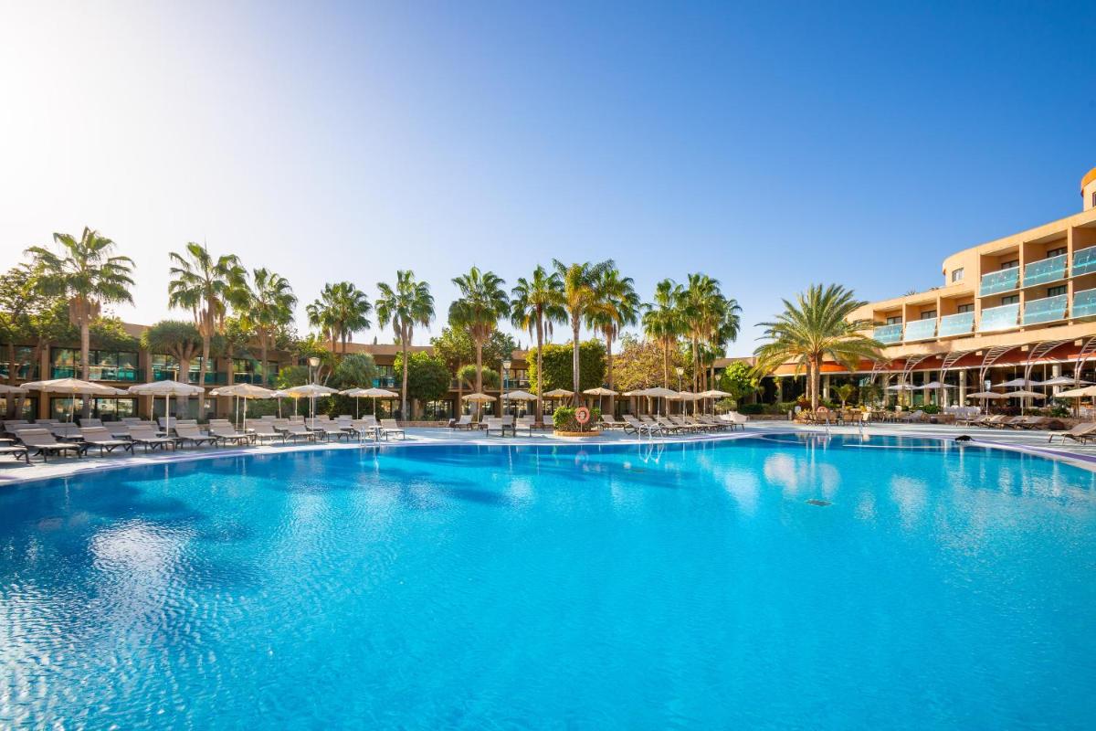 Piscina en o cerca de MUR Faro Jandia Fuerteventura & Spa