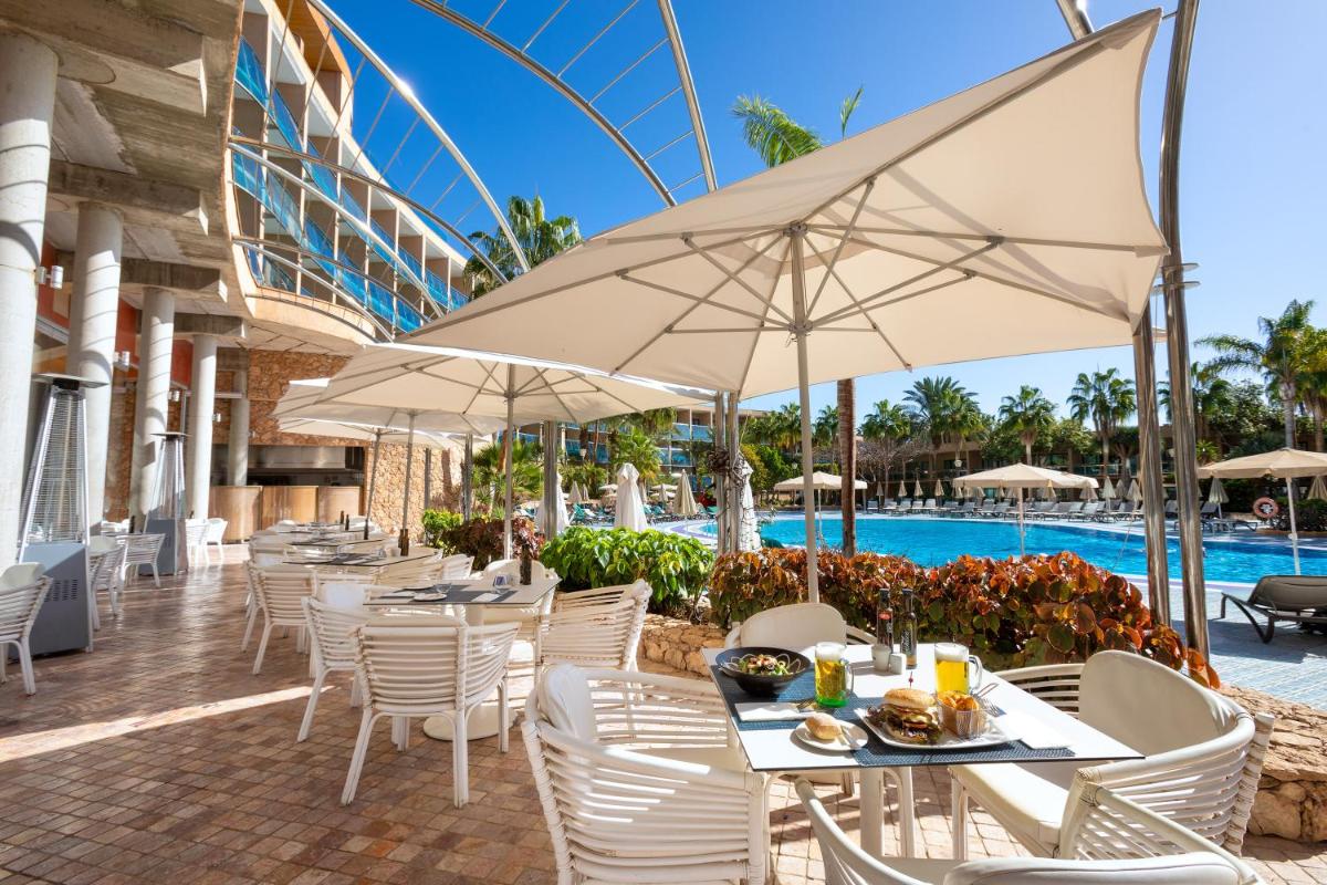 Piscina en o cerca de MUR Faro Jandia Fuerteventura & Spa