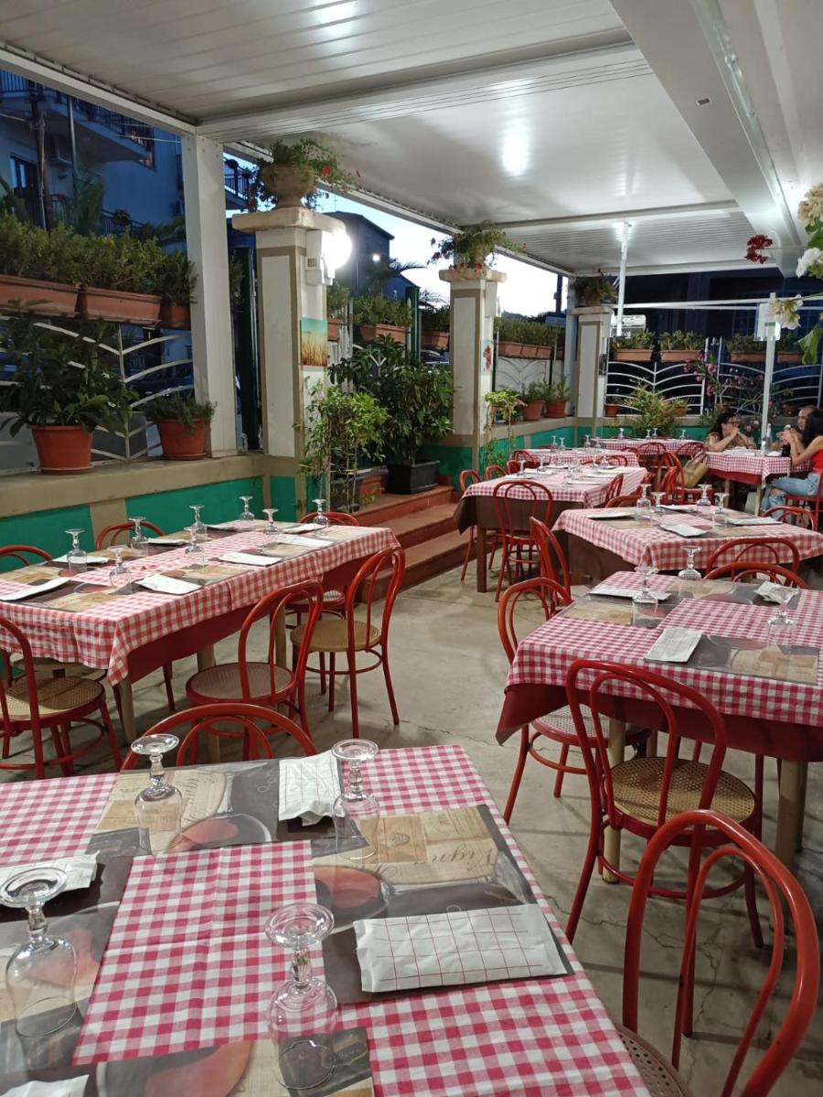 Albergo BELVEDERE - Housity