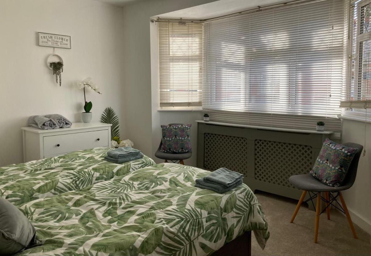Henley Town Rooms - Housity
