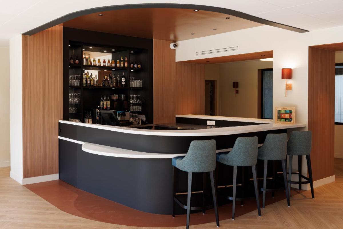 Salon ou bar de l'établissement Les Boréales - Appart'hotel & Restaurant