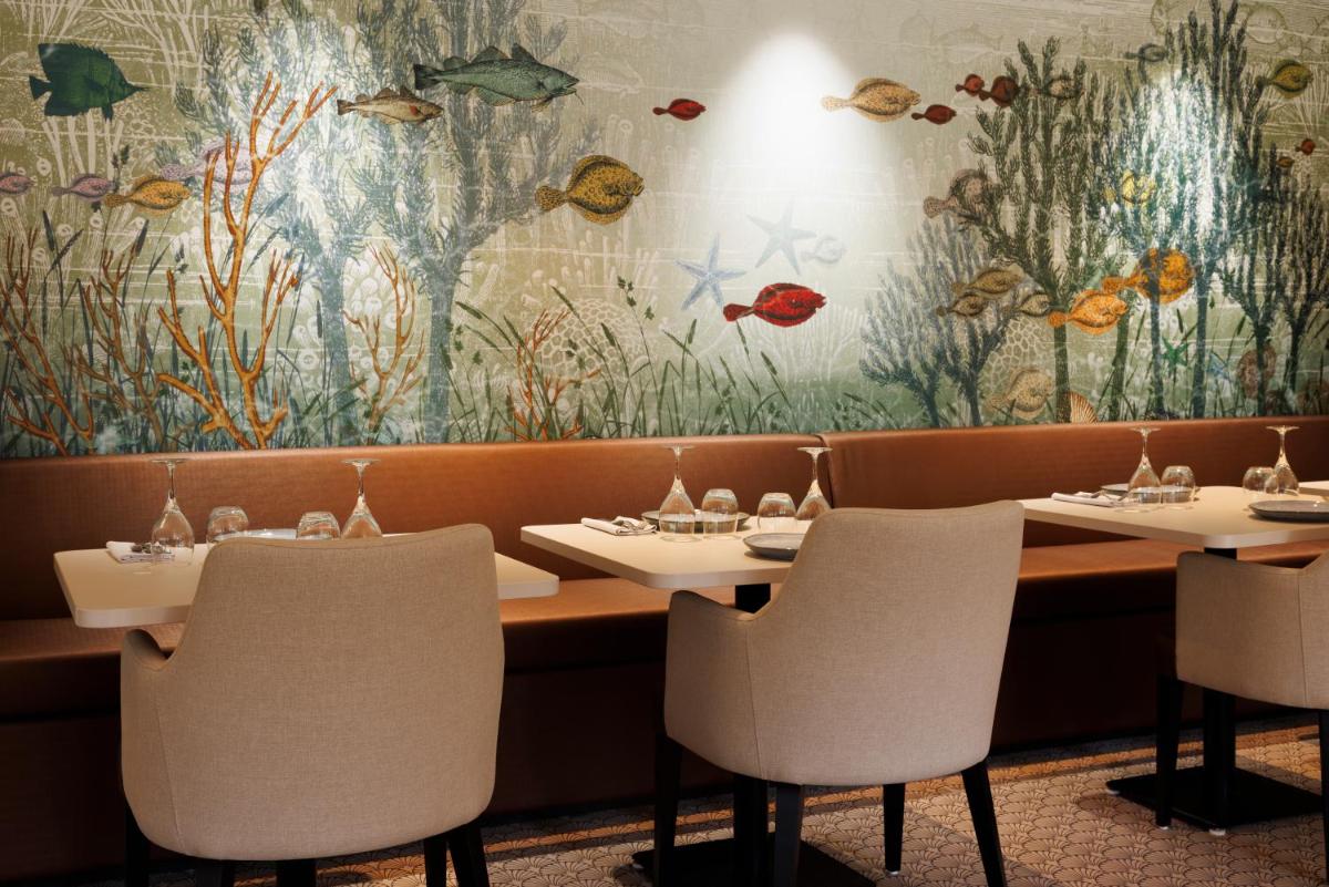 Restaurant ou autre lieu de restauration dans l'établissement Les Boréales - Appart'hotel & Restaurant