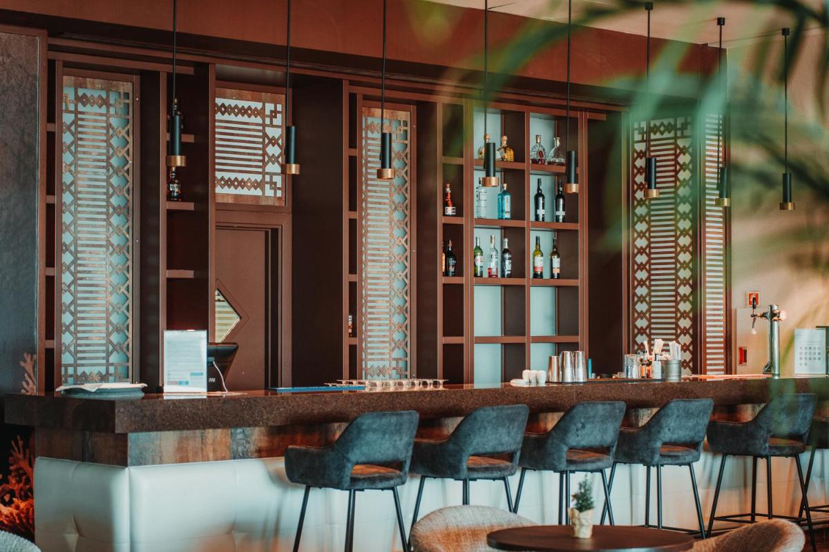 Uma área de estar em Real Marina Hotel & Spa