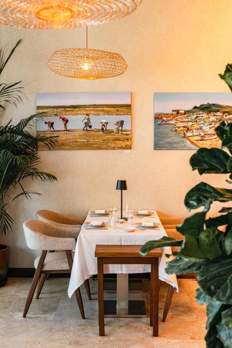 Imagem da galeria de Real Marina Hotel & Spa em Olhão